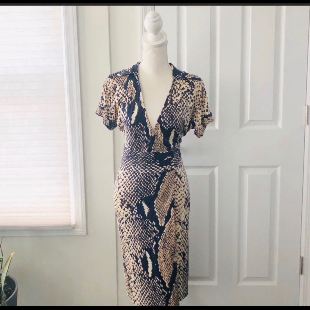 DvF Navy Tan Snakeskin Wrap Short Sleeve Dress 4